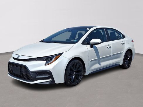 Used 2021 Toyota Corolla SE w/ SE Premium Package FWD image 1