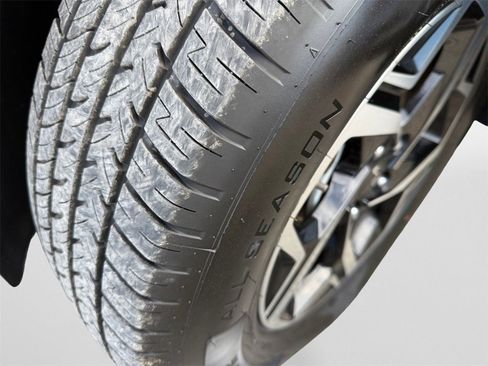 Certified 2023 Kia Sportage LX image 20