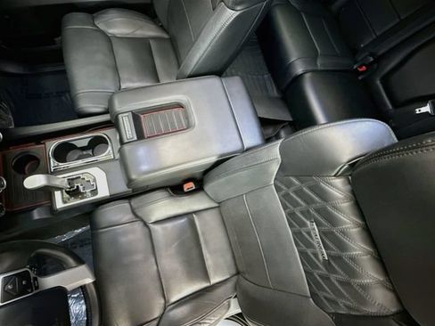 Used 2017 Toyota Tundra Platinum AWD/4WD image 23