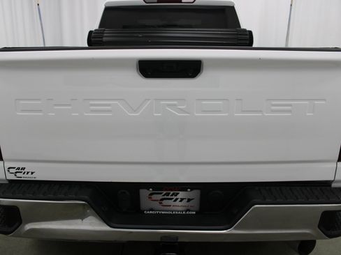 Used 2021 Chevrolet Silverado 2500 LT w/ Fleet Comfort Package image 7
