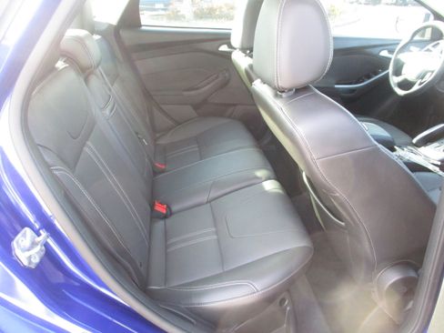Used 2013 Ford Focus Titanium w/ Titanium Handling Pkg image 13