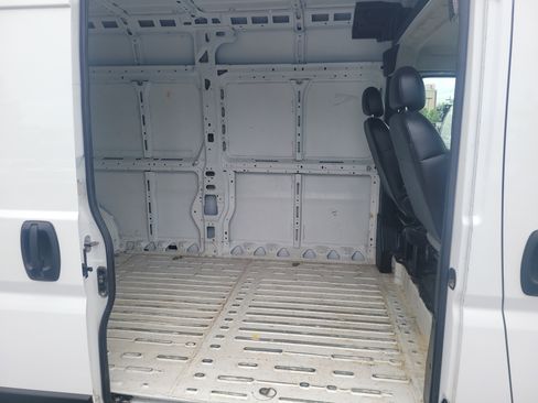 Used 2023 RAM ProMaster 2500 FWD image 20