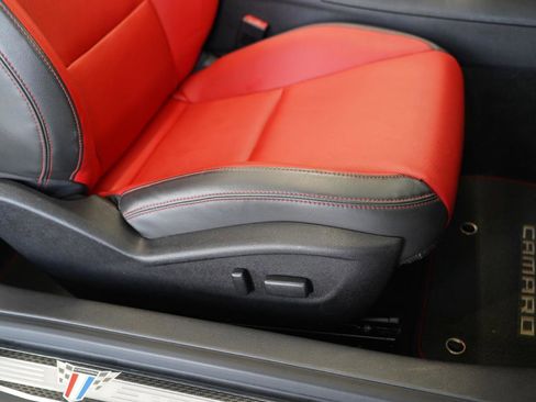 Used 2015 Chevrolet Camaro SS w/ Commemorative Special Edition image 29