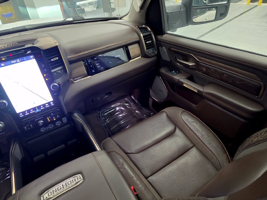 Used 2025 RAM 1500 Limited w/ Trailer Tow Group AWD/4WD image 49