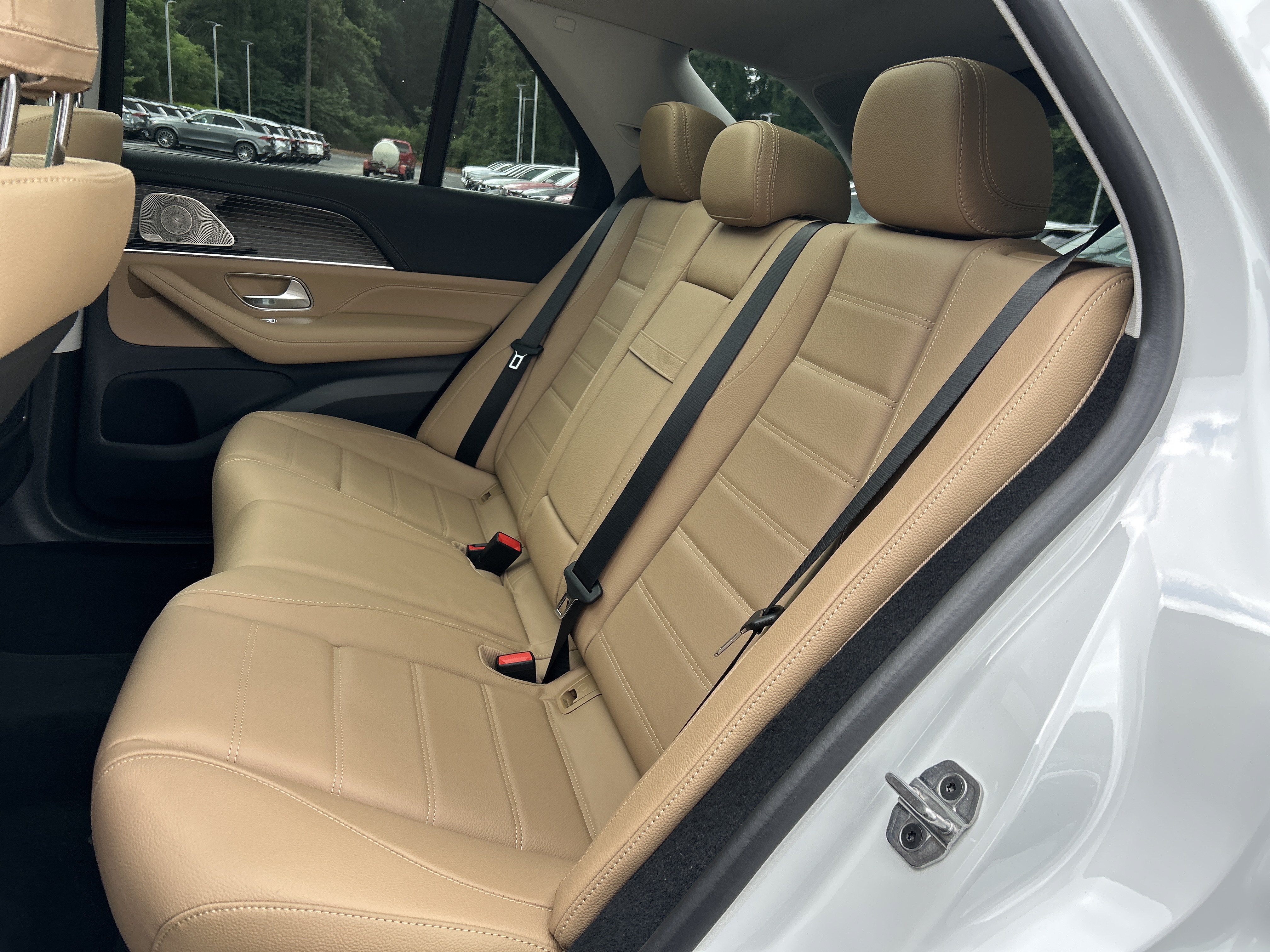 New 2026 Mercedes-Benz GLE 450 4MATIC image 36