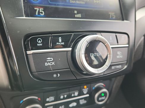 Certified 2017 Acura ILX w/ Premium Package image 17