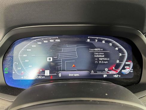 Used 2022 BMW X5 xDrive40i w/ M Sport Package image 3