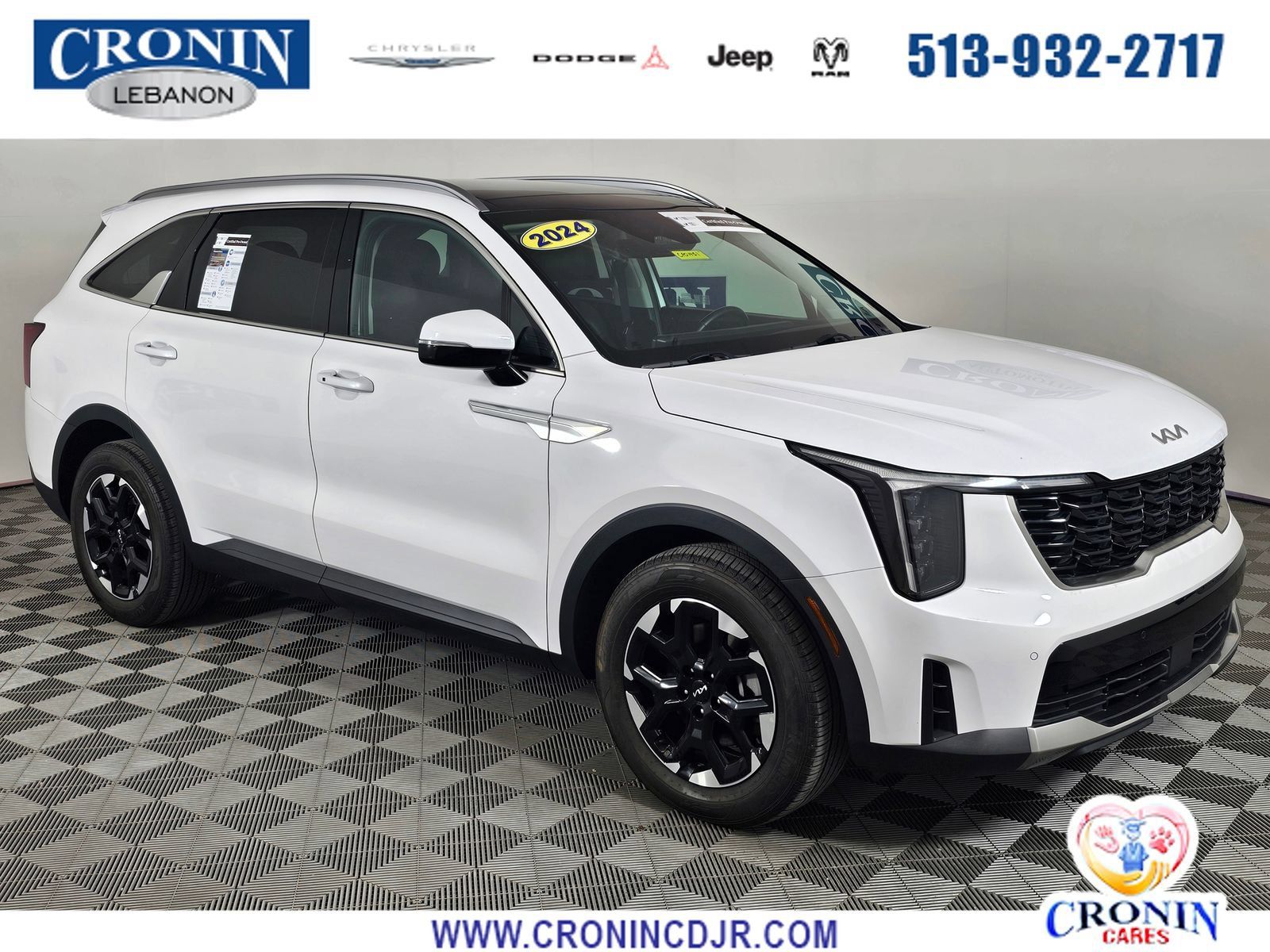 Used 2024 Kia Sorento S w/ Panoramic Sunroof Package FWD image 1