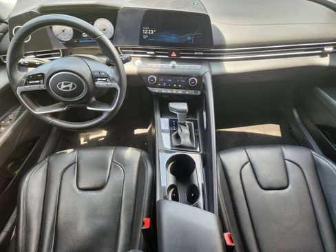 Used 2024 Hyundai Elantra Limited FWD image 29
