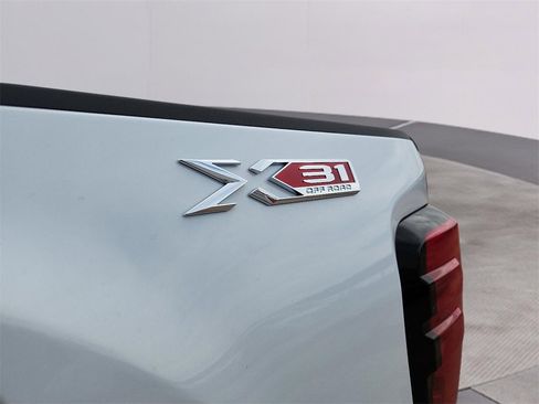 New 2025 GMC Sierra 2500 SLT w/ Texas SLT Premium Package image 10