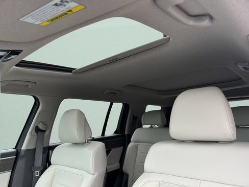 New 2027 Hyundai Santa Fe Limited FWD image 26