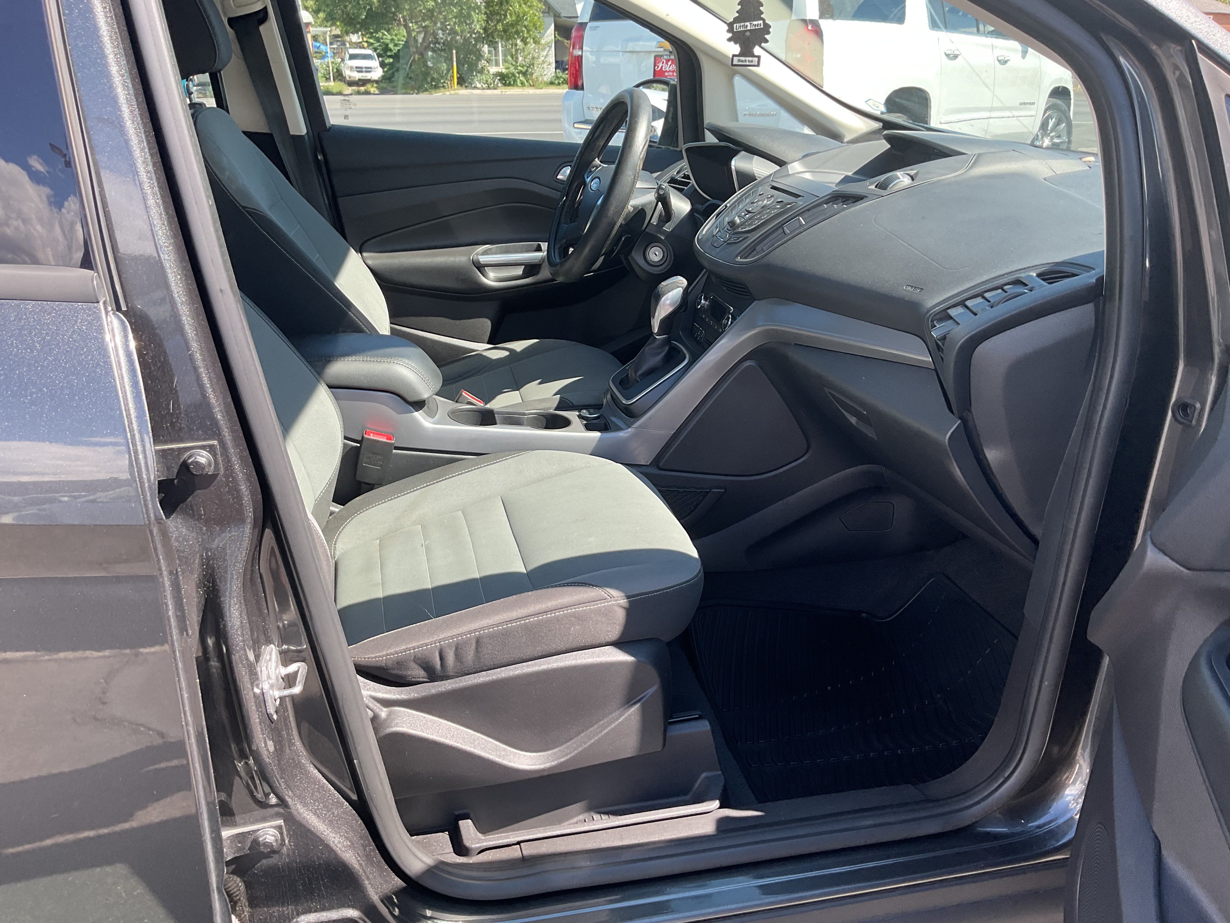 Used 2016 Ford C-MAX SE FWD image 9