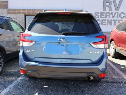 Used 2023 Subaru Forester Premium image 22