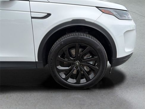 Used 2020 Land Rover Discovery Sport SE AWD/4WD image 40