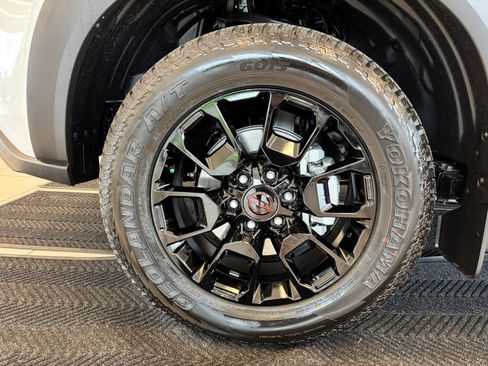 New 2026 Nissan Armada PRO-4X image 12