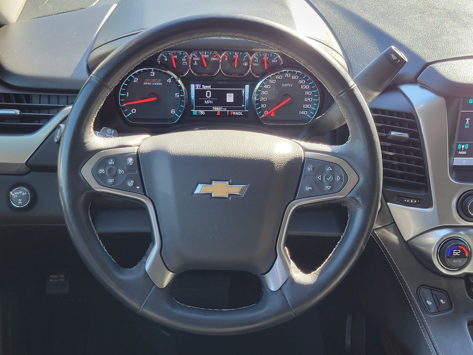 Used 2019 Chevrolet Suburban LT w/ Luxury Package AWD/4WD image 30
