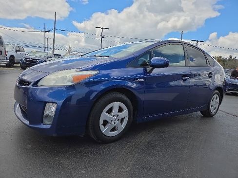 Used 2010 Toyota Prius Five FWD image 3