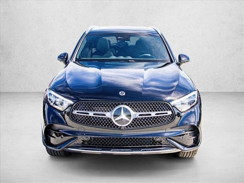 New 2026 Mercedes-Benz GLC 300 4MATIC image 2