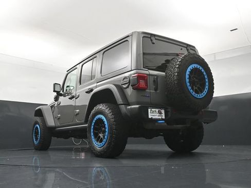 Used 2023 Jeep Wrangler Unlimited Rubicon 4xe w/ Cold Weather Group AWD/4WD image 22