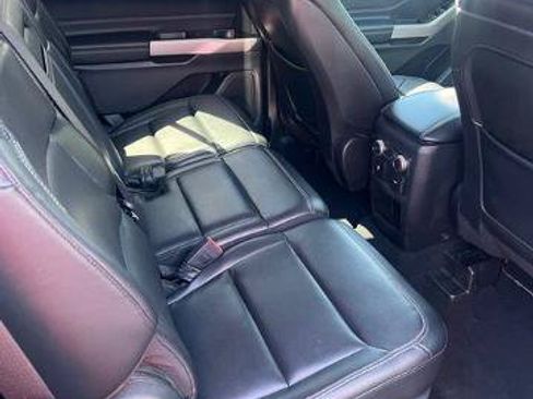 Certified 2020 Ford Explorer XLT w/ Equipment Group 202A AWD/4WD image 6
