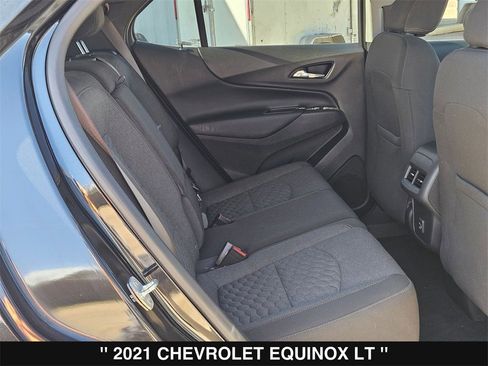Used 2021 Chevrolet Equinox LT image 27