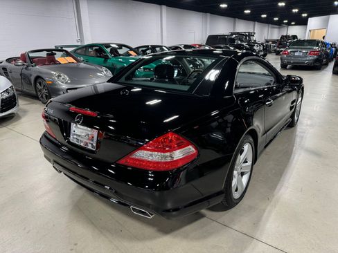 Used 2009 Mercedes-Benz SL 550 image 88