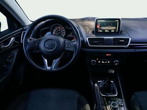 Used 2016 MAZDA MAZDA3 i Touring w/ Popular Equipment Package FWD image 21