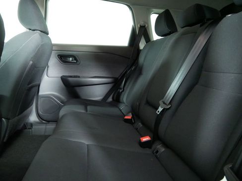 Used 2023 Nissan Rogue S image 13