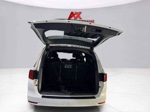 Used 2023 Honda Odyssey Sport image 45