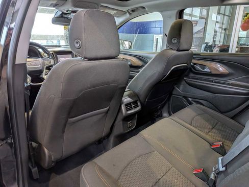 Used 2021 GMC Terrain SLE w/ Driver Convenience Package image 16