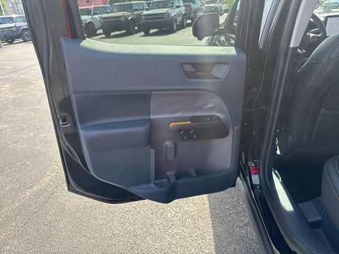 Used 2025 Ford Maverick Tremor AWD/4WD image 25