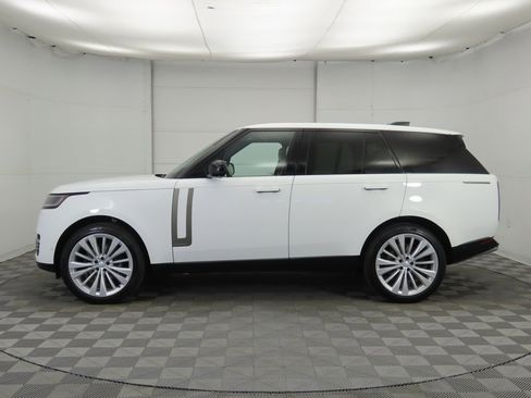New 2025 Land Rover Range Rover Autobiography image 8
