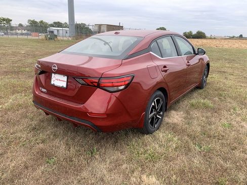 New 2025 Nissan Sentra SV w/ All-Weather Package image 5