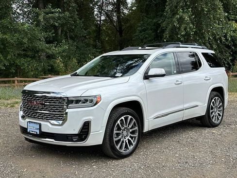 Used 2021 GMC Acadia Denali w/ Denali Ultimate Package AWD/4WD image 4