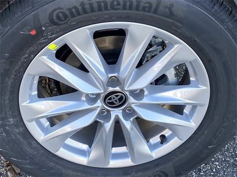 New 2026 Toyota Corolla Cross LE image 6