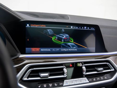 Used 2023 BMW X5 xDrive40i w/ Premium Package image 27