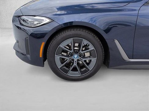 Used 2023 BMW i4 eDrive35 RWD image 25