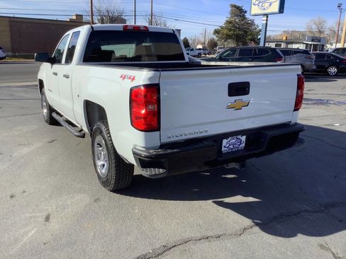 Used 2017 Chevrolet Silverado 1500 W/T w/ Trailering Package image 12