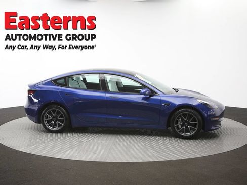 Used 2022 Tesla Model 3 Long Range AWD/4WD image 40