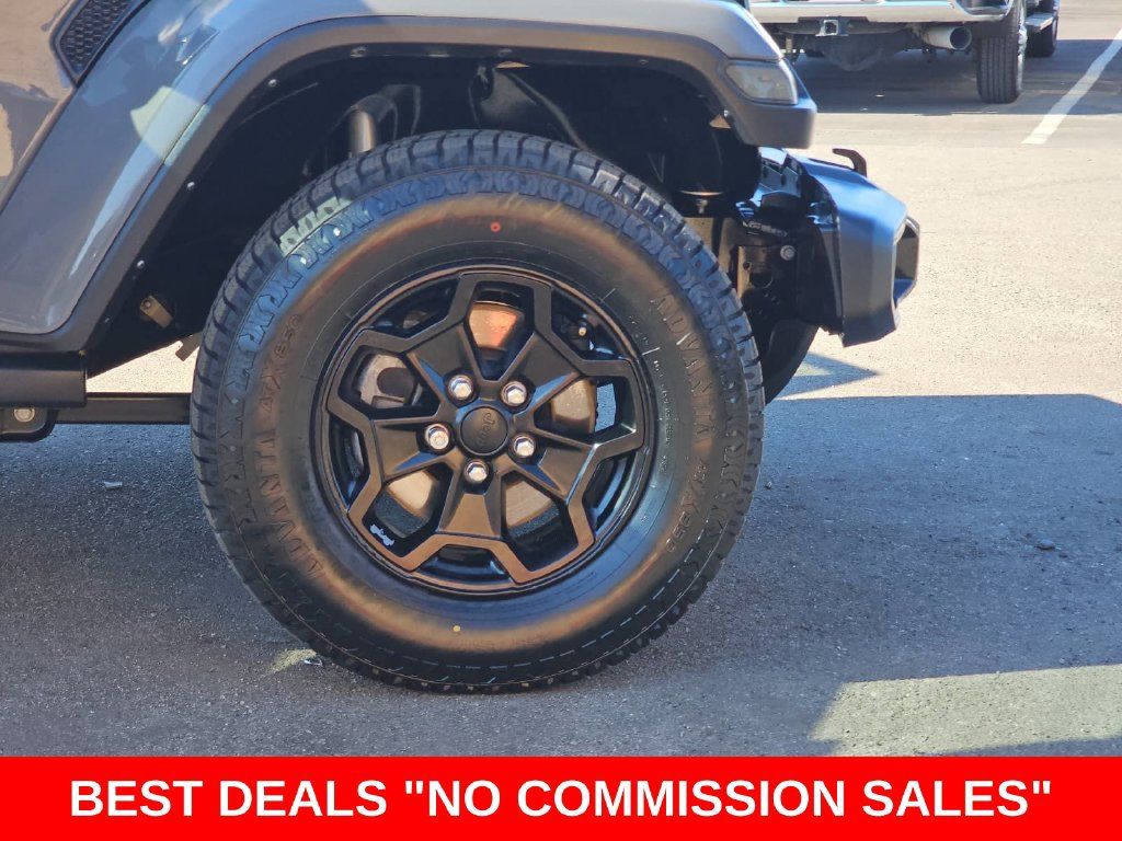 Used 2022 Jeep Gladiator Sport AWD/4WD image 38