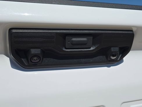 New 2026 Chevrolet Silverado 3500 LTZ w/ LTZ Premium Package AWD/4WD image 13