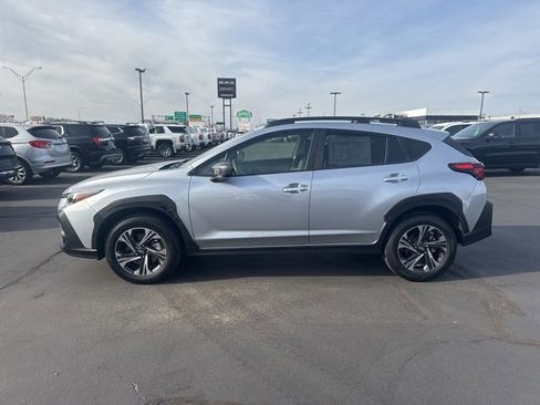 Used 2024 Subaru Crosstrek 2.0i Premium w/ Popular Package #3 image 7