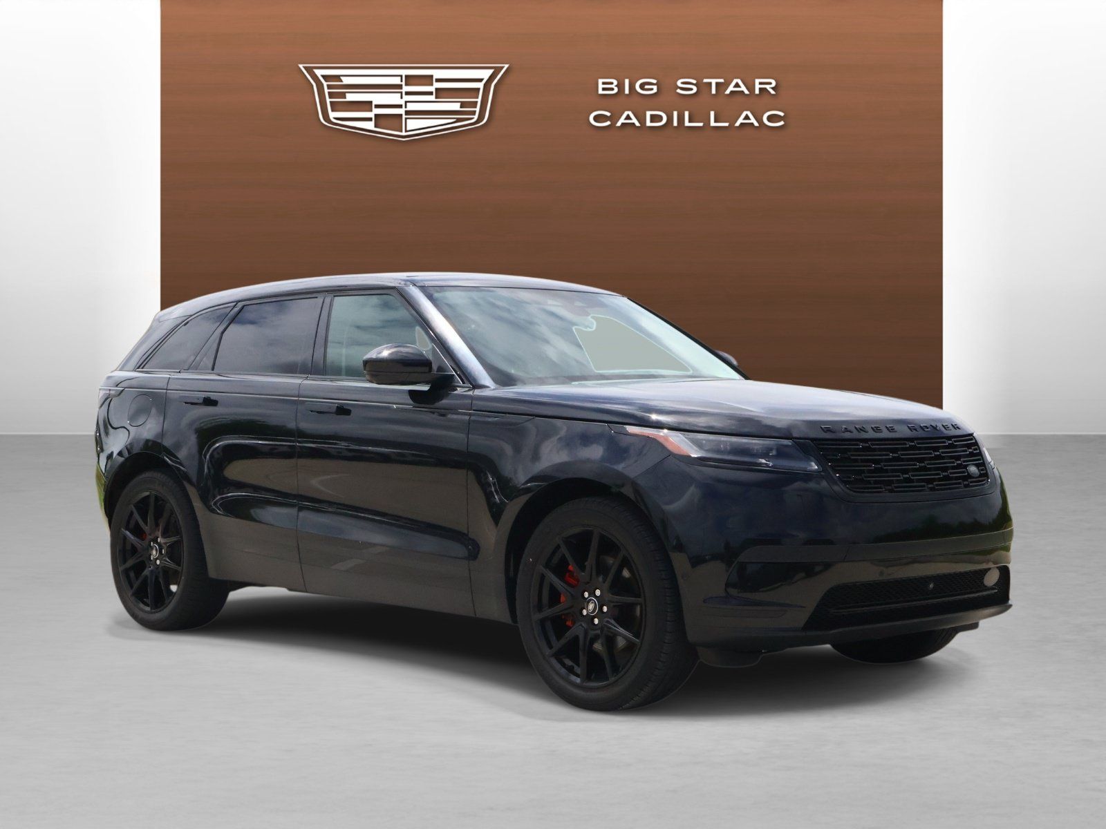Used 2024 Land Rover Range Rover Velar S AWD/4WD image 7