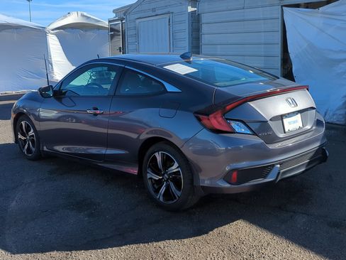 Used 2016 Honda Civic Touring image 7