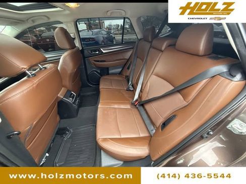 Used 2019 Subaru Outback 3.6R Touring image 26