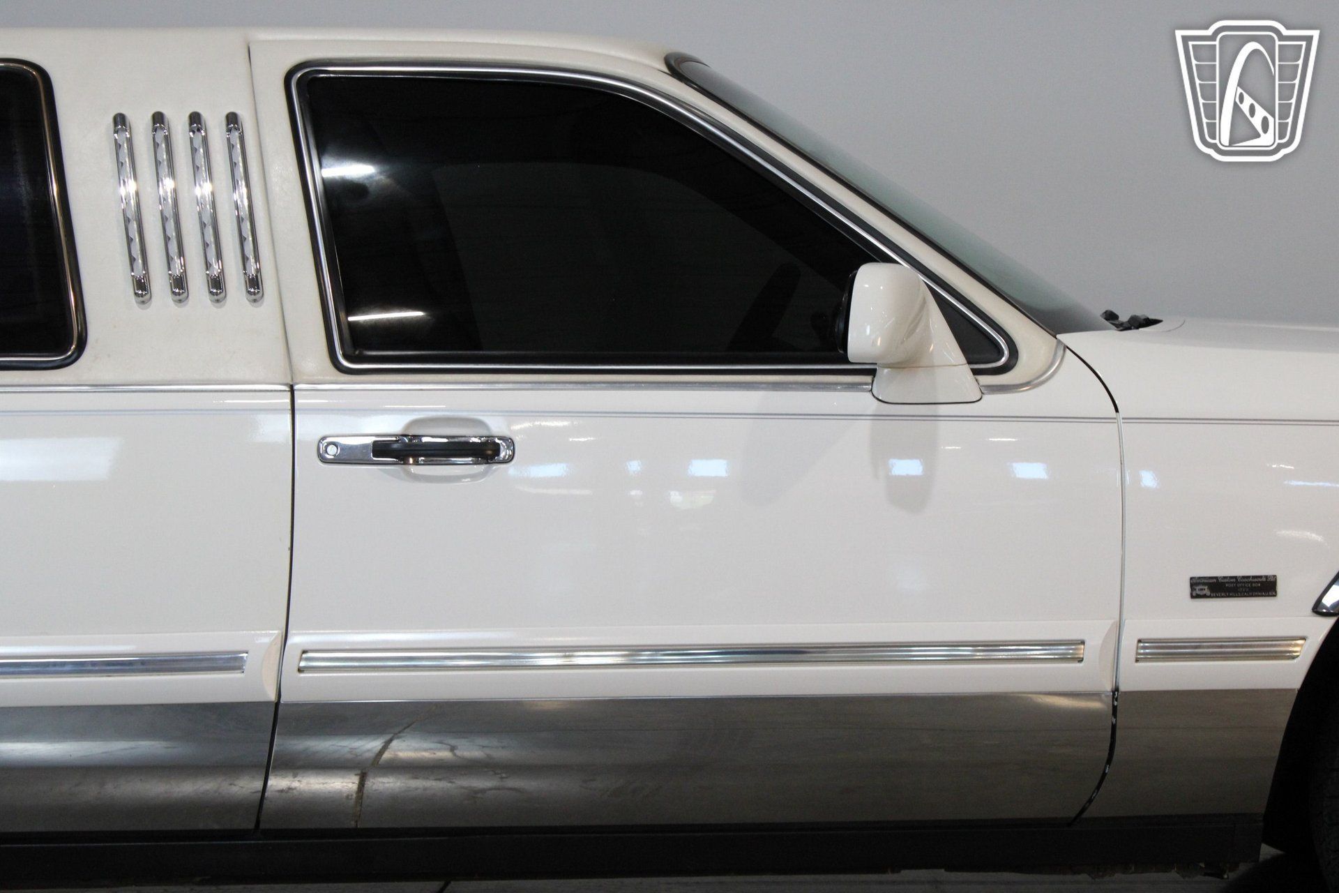Used 1996 Lincoln Town Car Executive RWD image 40