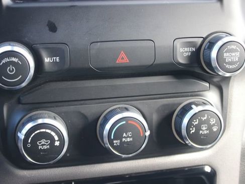 Used 2021 RAM 1500 Big Horn image 7