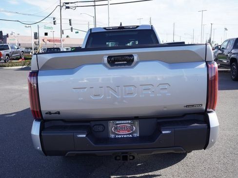 New 2025 Toyota Tundra Limited image 12