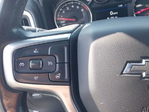 Used 2019 Chevrolet Silverado 1500 LT Trail Boss image 9