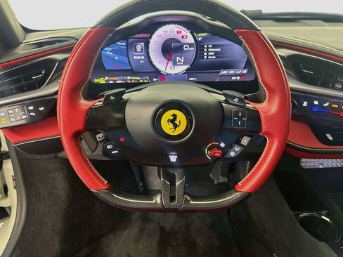 Used 2022 Ferrari SF90 Stradale AWD/4WD image 11